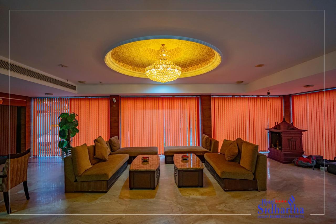 Hotel Sidhartha Chalakudy Kizhake Chālakudi Extérieur photo