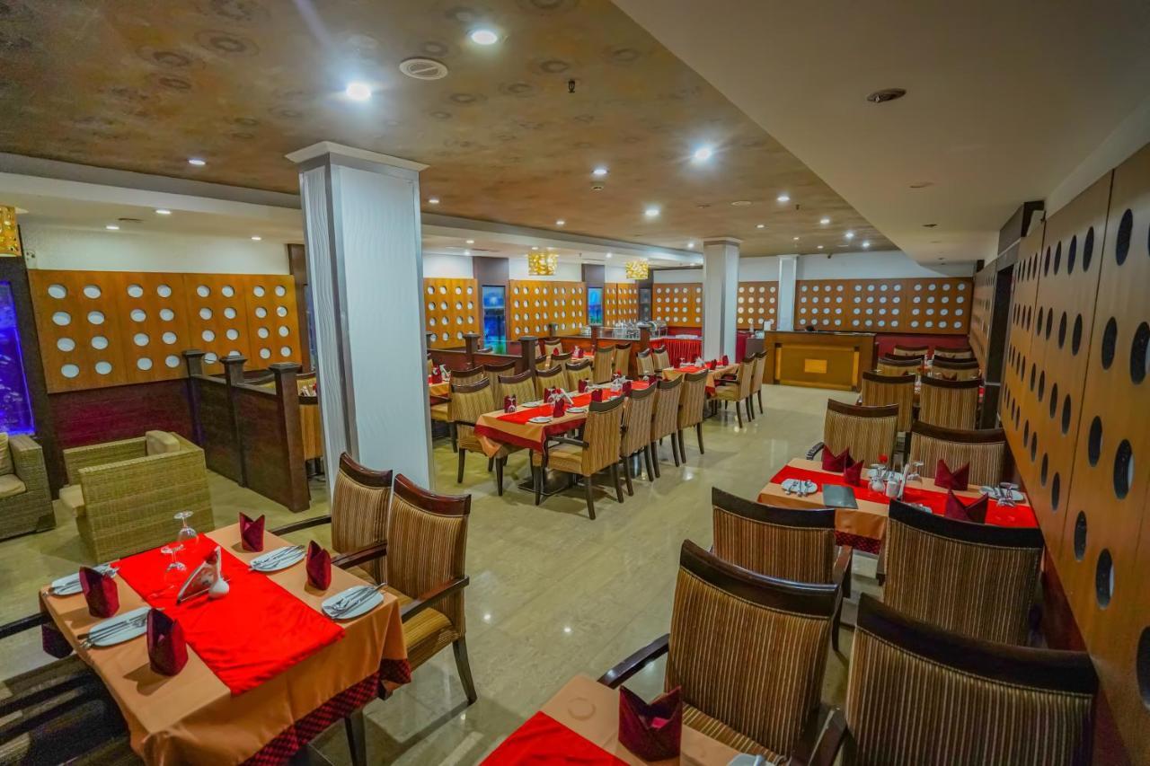 Hotel Sidhartha Chalakudy Kizhake Chālakudi Extérieur photo