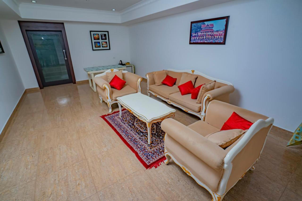 Hotel Sidhartha Chalakudy Kizhake Chālakudi Extérieur photo